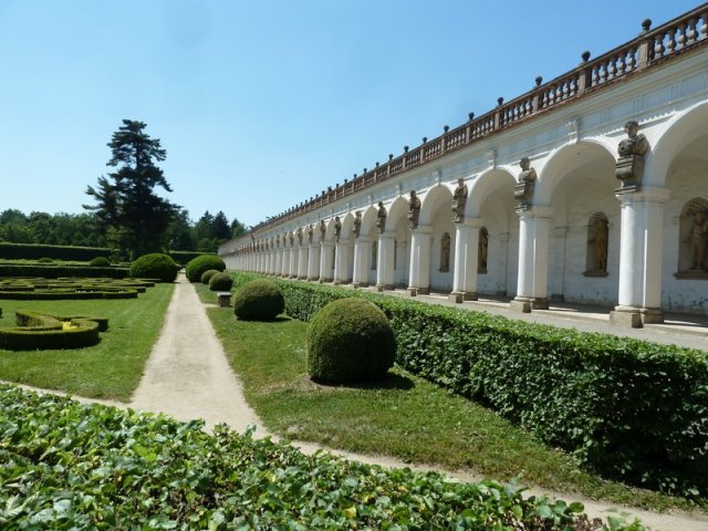 2015